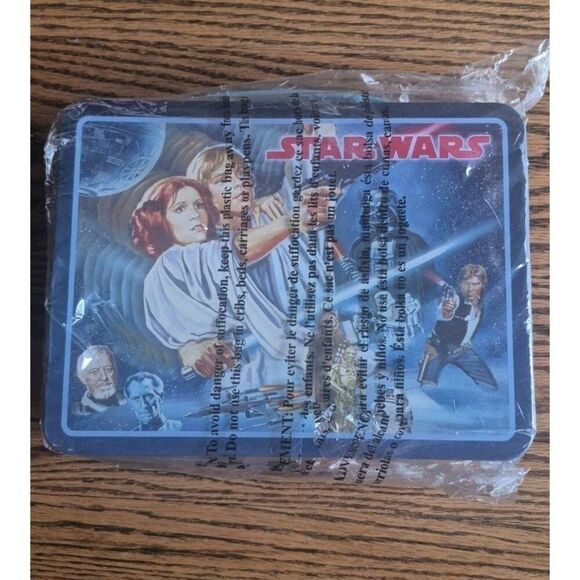 New In Orig. Packaging 2021 Star Wars Metal Lunch Box W/ Ice Pack - Picture 1 of 7